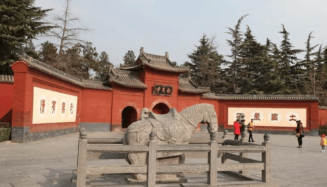 十大名寺之一,有"中国第一古刹"之称——白马寺