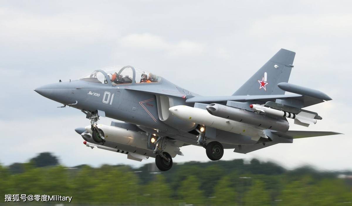 伊尔库茨克航空工厂向俄罗斯国防部交付今年第一批雅克