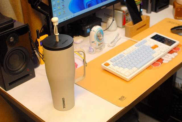 CORKCICLE酷革大容量吸管杯:时尚单品,喝水也能潮出天际