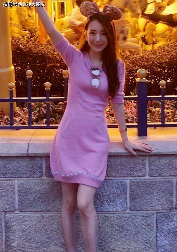 方媛:模特成天王嫂却没财政权,靠温柔懂事征服郭富城_熊黛林_绯闻