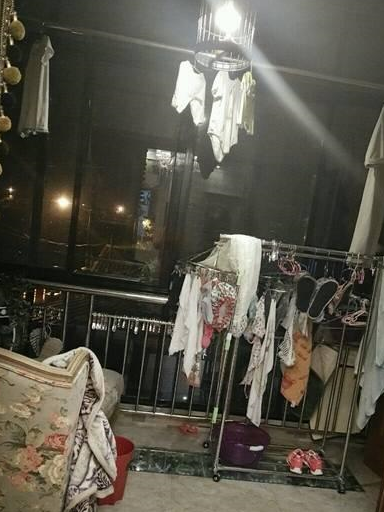 娶个邋遢媳妇太烦躁,50万新房半年糟蹋成狗窝,竟然卫生间最干净