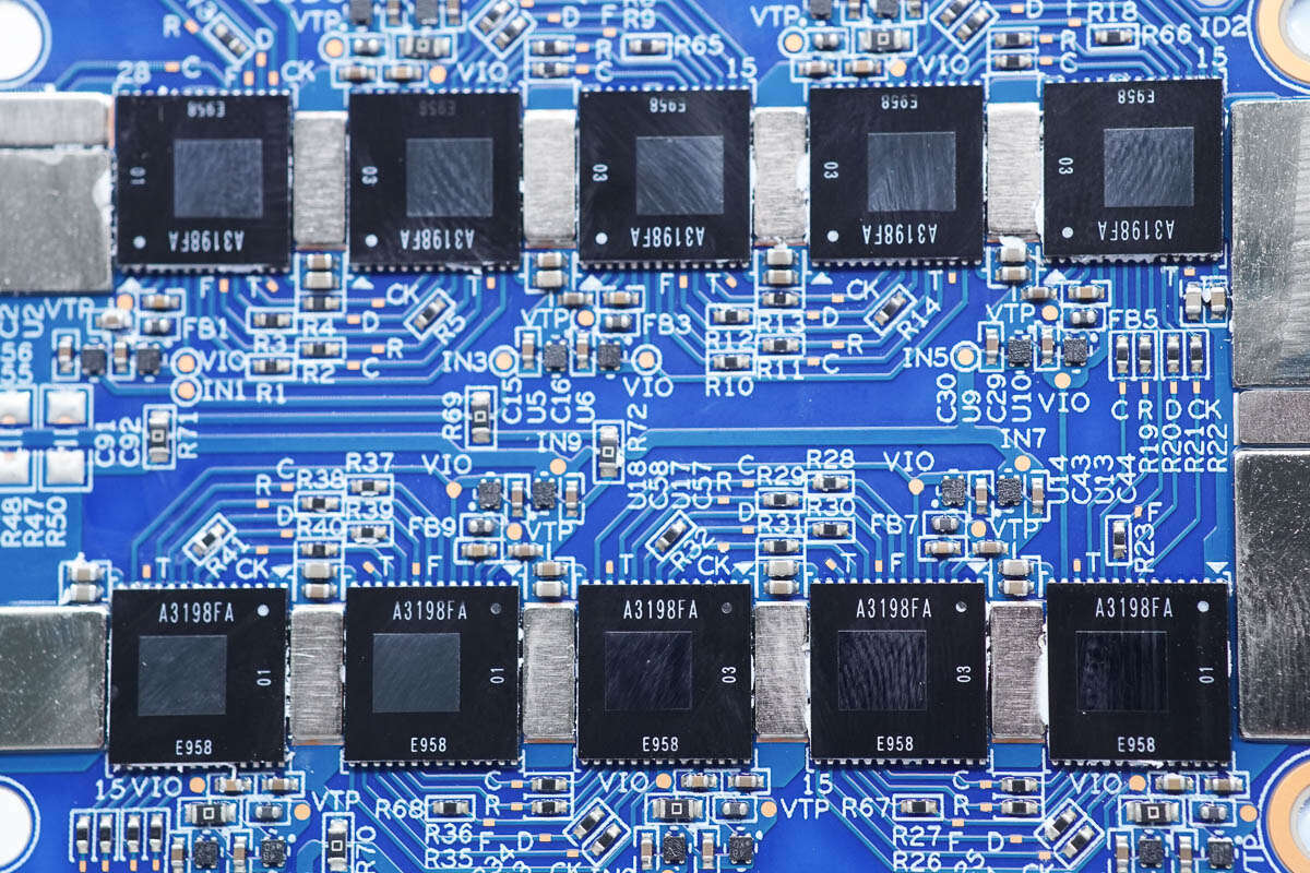 支持140w pd快充供电,avalon nano 3便携ai算力服务器拆解_芯片_特写