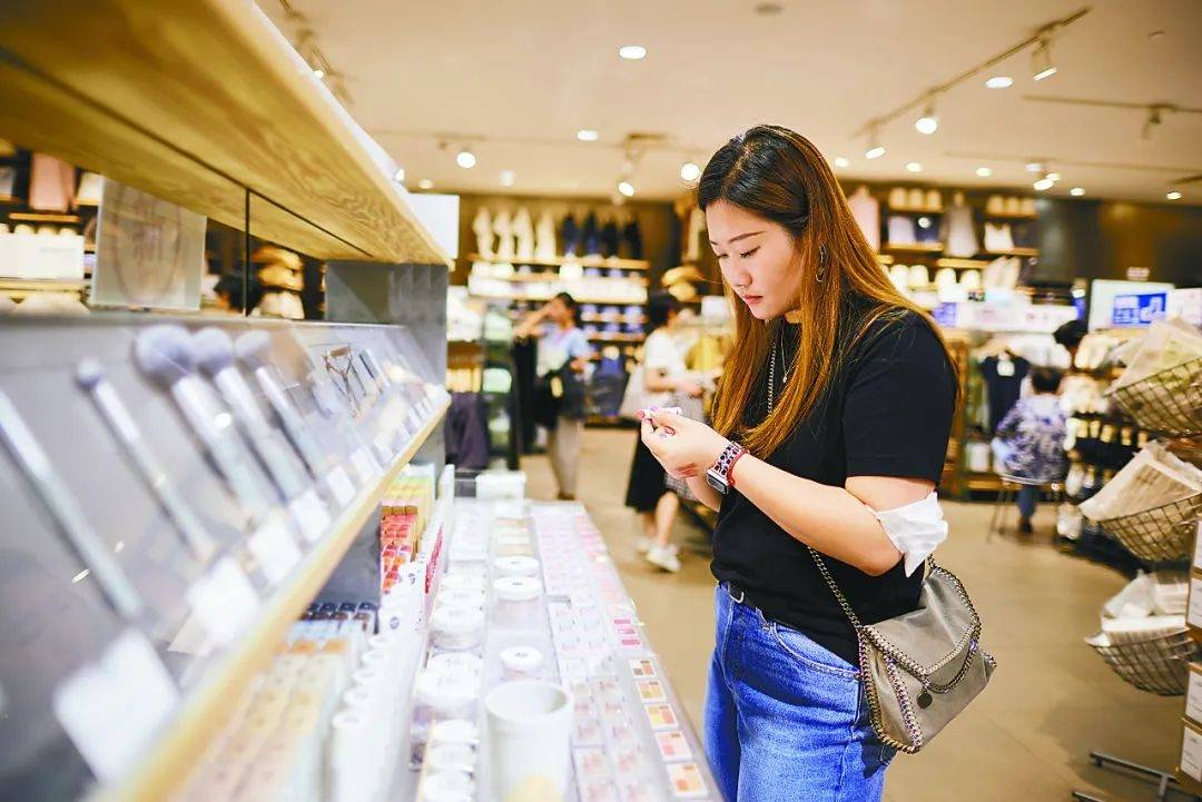 在京东,国货美妆已进入next level了