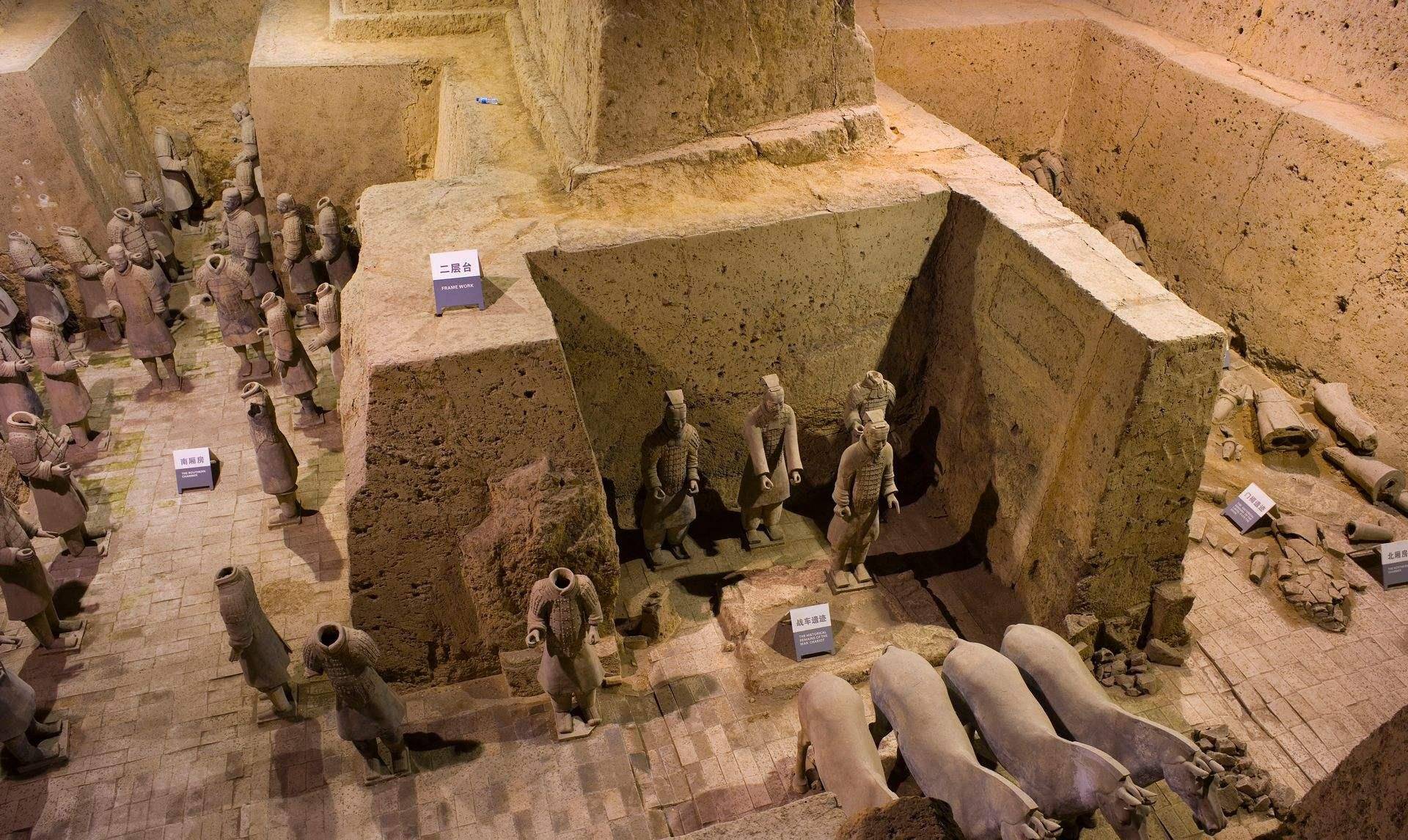 秦始皇陵墓外观图片图片