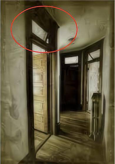 一间从内部封死的密室,只有小孩能进入的门顶窗,92年未破的悬案