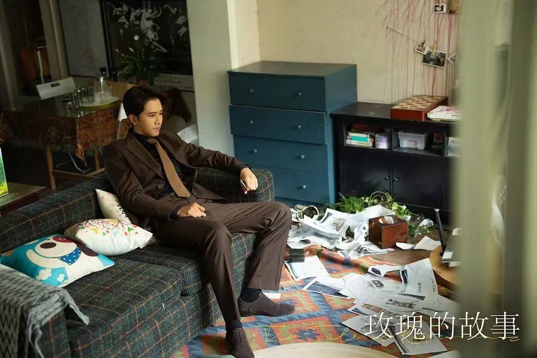 《玫瑰的故事》分手的黄亦玫庄国栋都是输家，唯一赢家是58岁的“黄亦玫2号”-刘亦菲电视剧2023玫瑰的故事