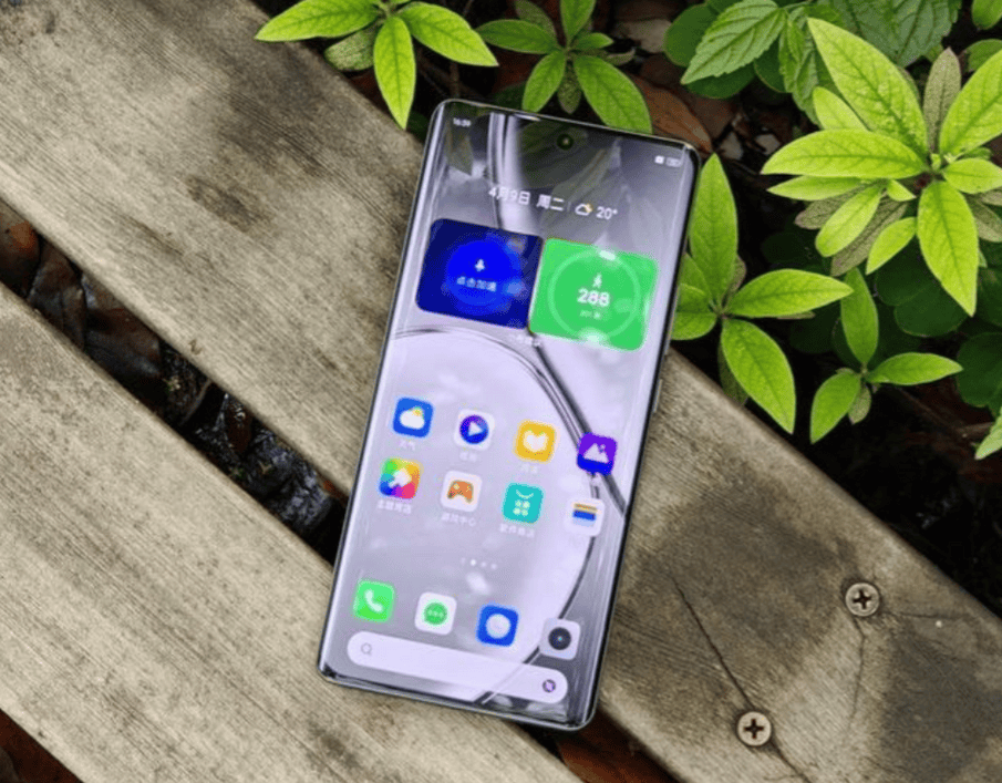 真我急眼了?6000nit无双屏手机跌至1482元,5500mah 12gb 256gb