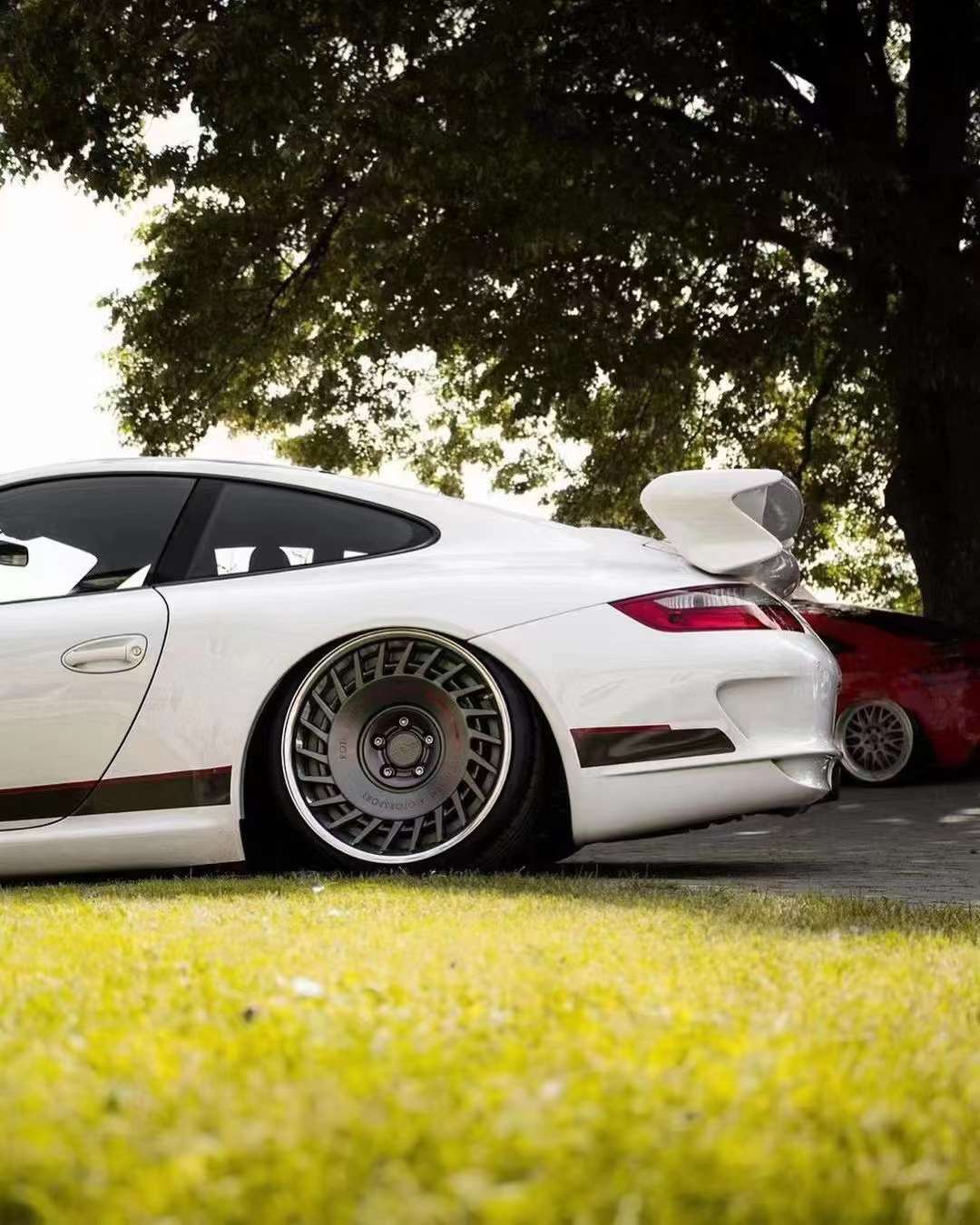 尽显低趴魅力 67保时捷911改装airbft气动避震