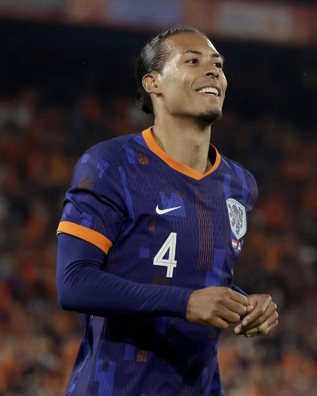 等郁金香开满那天_荷兰_球员_比赛