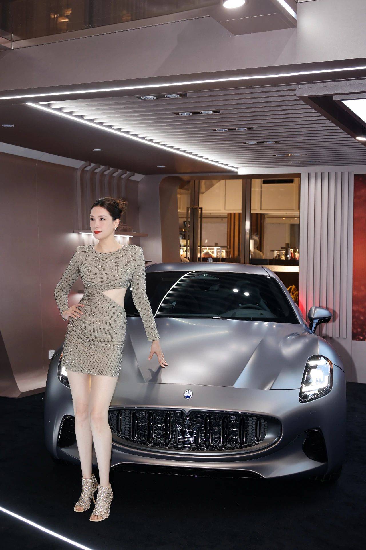 玛莎拉蒂folgore纯电系列车型登陆上海,美是关键词