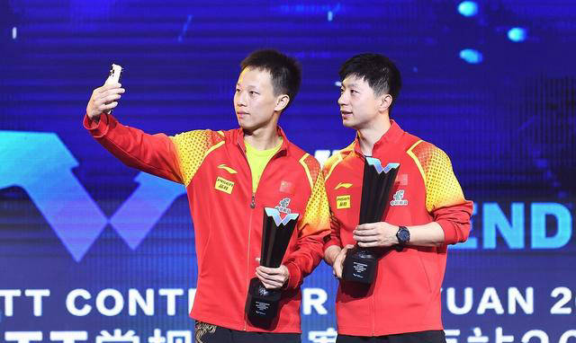 中国男乒四位富家子弟:背景显赫,自力更生闯出一片天地_周启豪_乒乓球