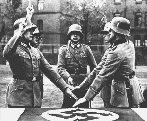 二战前夕,罗马尼亚加入了纳粹德国的仆从国队伍,派出十几万军队跟着