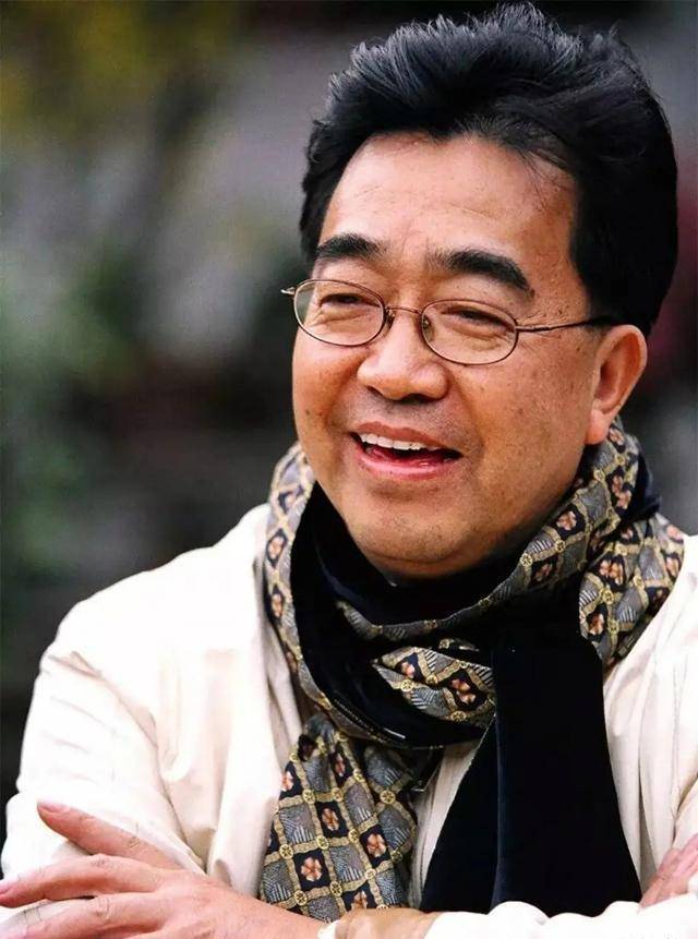 从贫民窟走来,娶小19岁模特,为她作画《玉堂暖春》卖出1.4亿