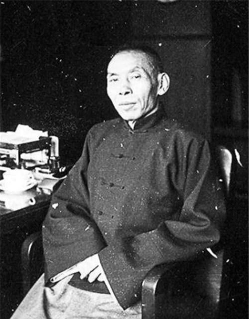 杜月笙被绑架,绑匪张口就要40万赎金,杜月笙:太少了,我给90万