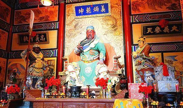 关羽为何被称"神",这2点是关键因素,清朝时关帝庙高达30万座