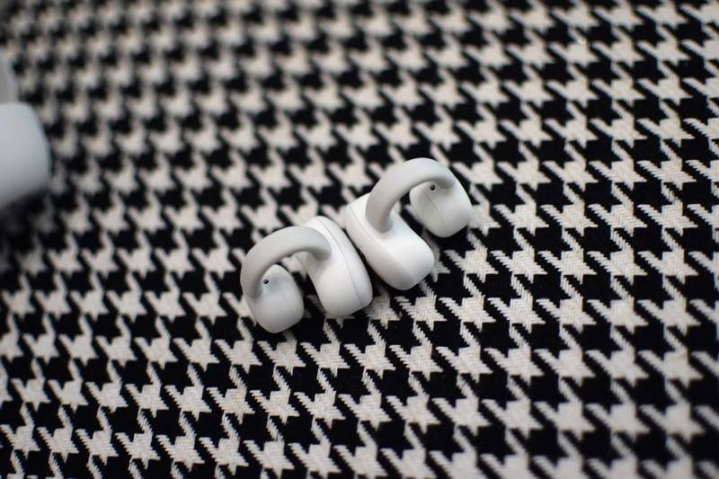 双飞燕百耳颂B5蓝牙耳机，【金耳朵】五星音质认证，颠覆音质体验