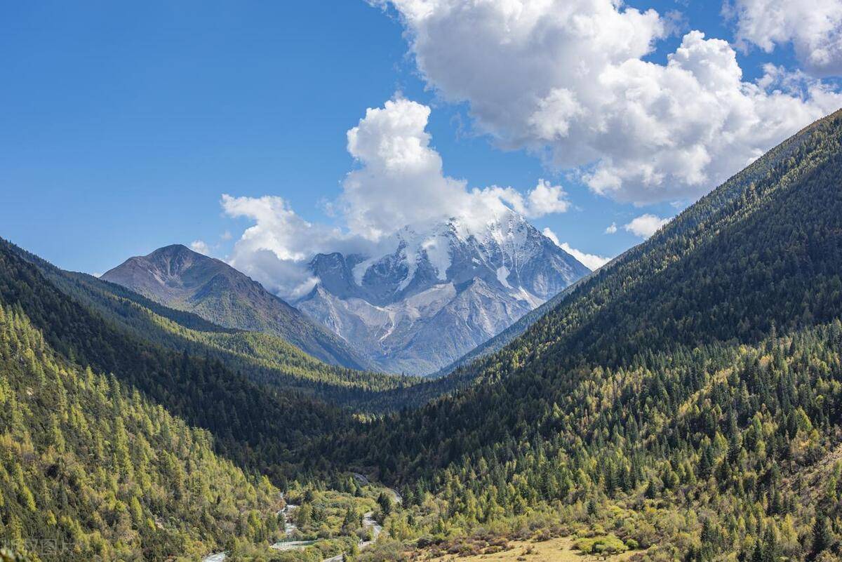原创            七八月的川西有多惊艳，好风景根本看不完，这些地方别错过-7月川西旅游攻略