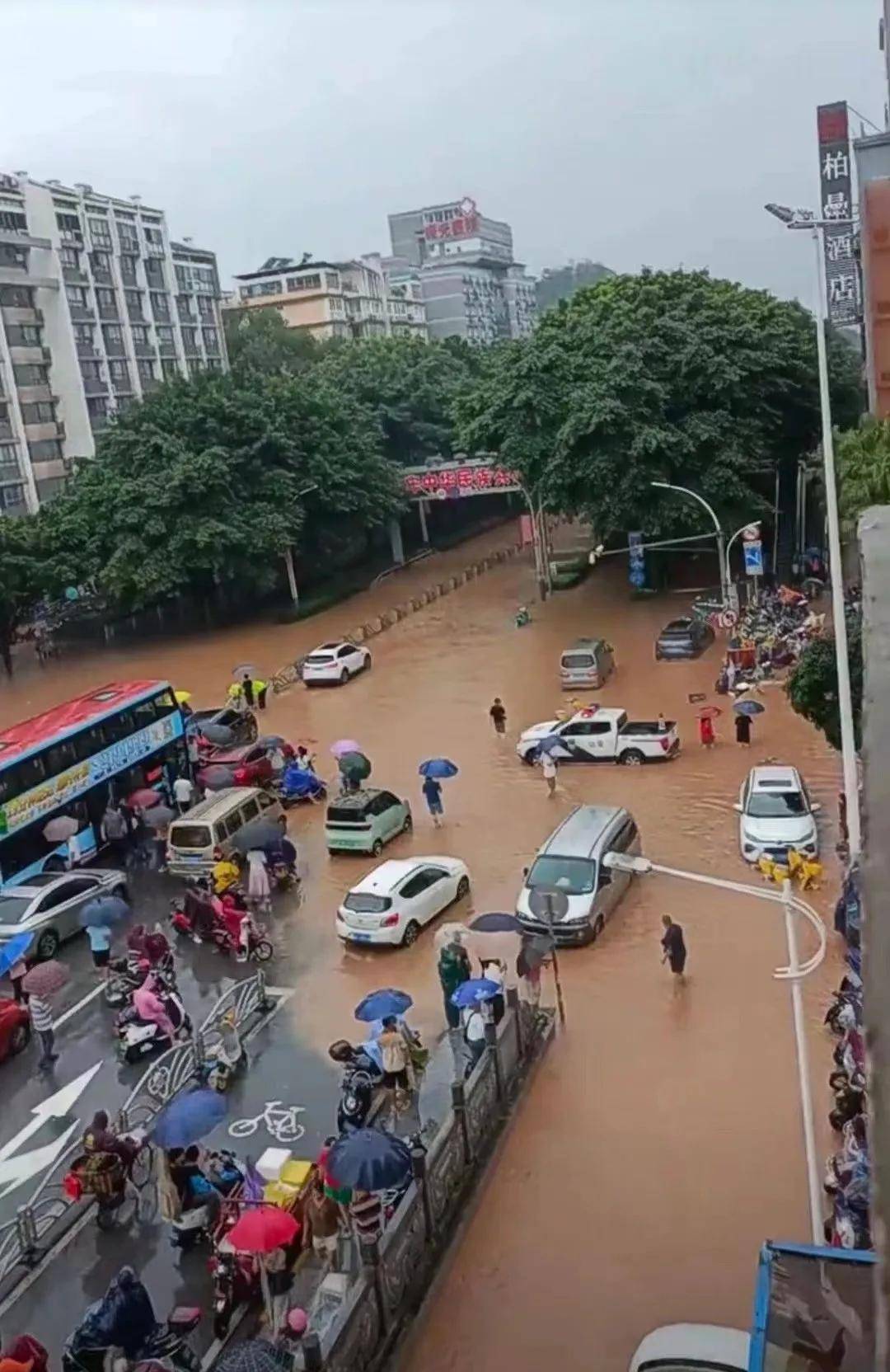 桂林暴雨过后车辆被淹如何理赔