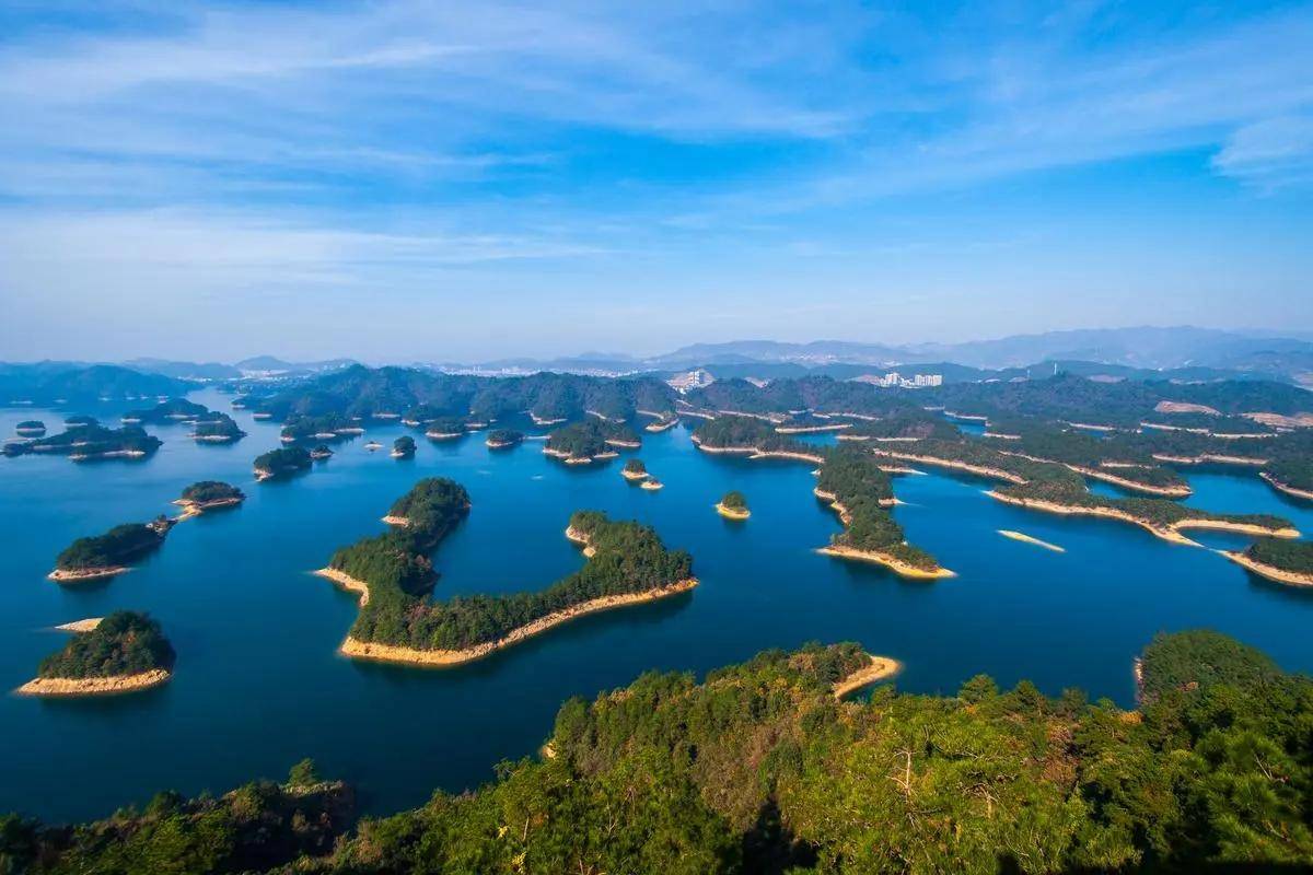 千岛湖蓄水60多年,平均水深37米,里面最大的鱼有多大?