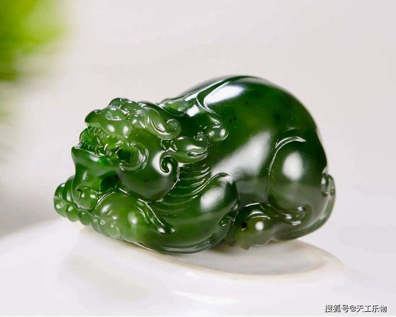 原创
            碧玉、沙枣青、析木玉！怎样分辨这三种绿色和田玉？