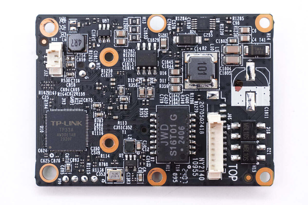 ip67防尘防水保证长久工作,水星安防音频双光全彩摄像机拆解_芯片