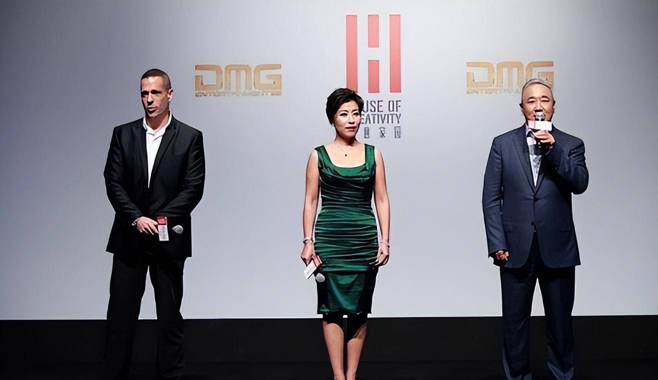 双料冠军吴冰:退役后赴美结婚,伙同老公回国捞金,卷款44亿潜逃