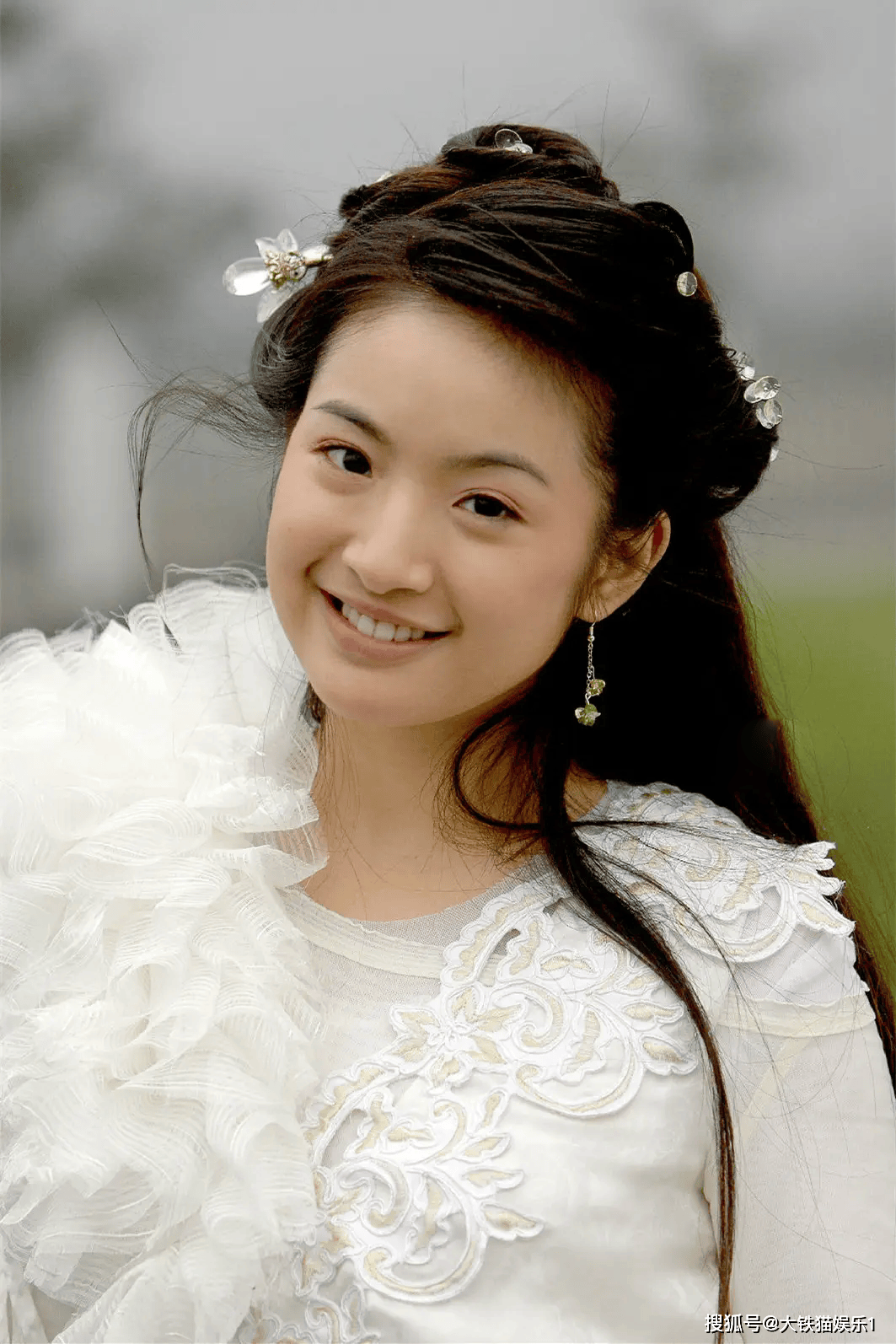 看了新《射雕》黄蓉,才知林依晨美貌被低估,和刘诗诗同框也不输