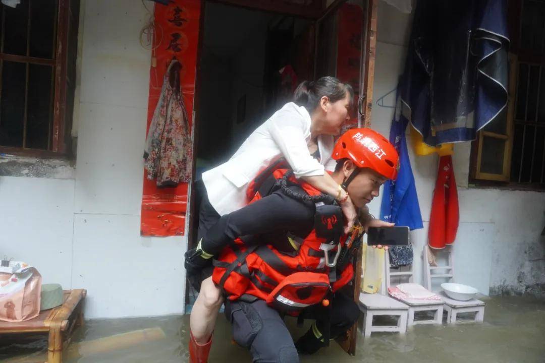江西多地强降雨！直击救援现场-江西暴雨降雨量