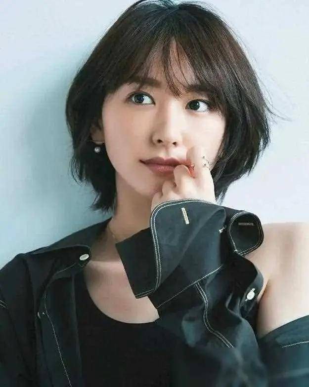 女神新垣结衣写真曝光:艺术性感瞬间,这谁顶得住!