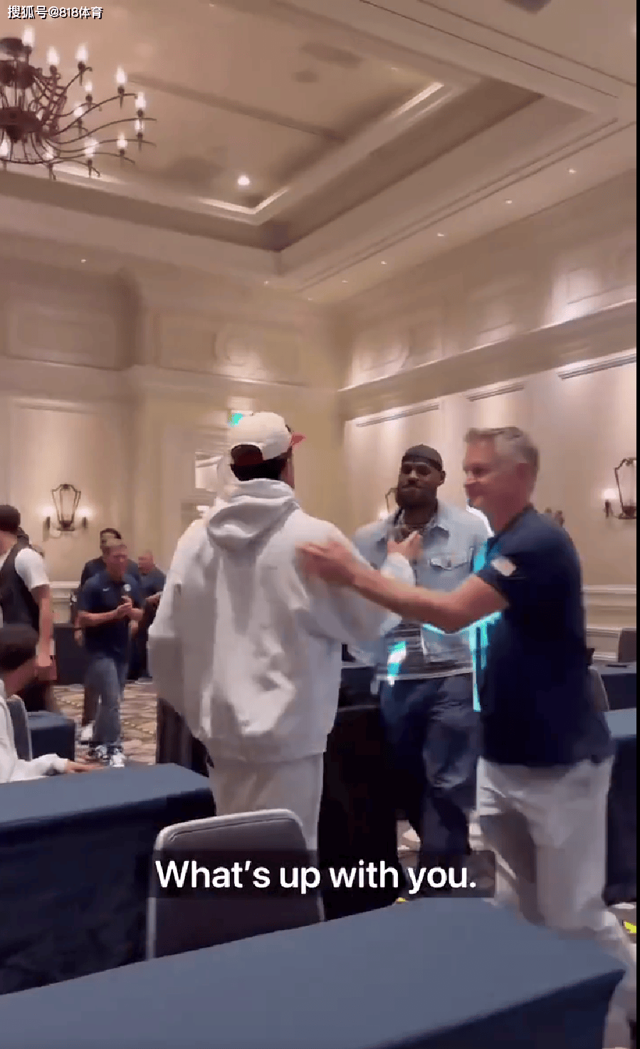 老大驾到!詹皇加入美国男篮训练营,杜兰特库里恭迎,浓眉打情骂俏-詹皇篮球