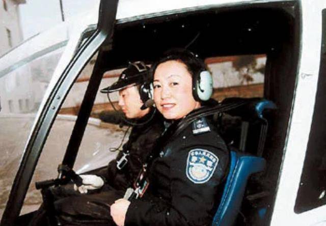 08年去世,和妻子合葬,年仅45_任长霞_卫春晓_工作