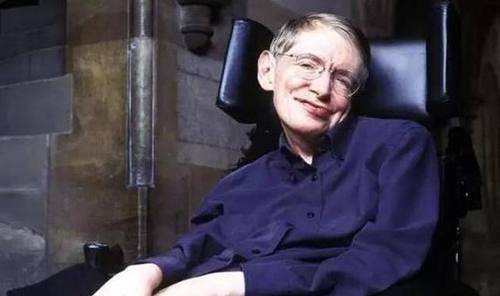 斯特大教堂),和众多知名人物,丘吉尔,达尔文,牛顿等等安眠在一起,也算