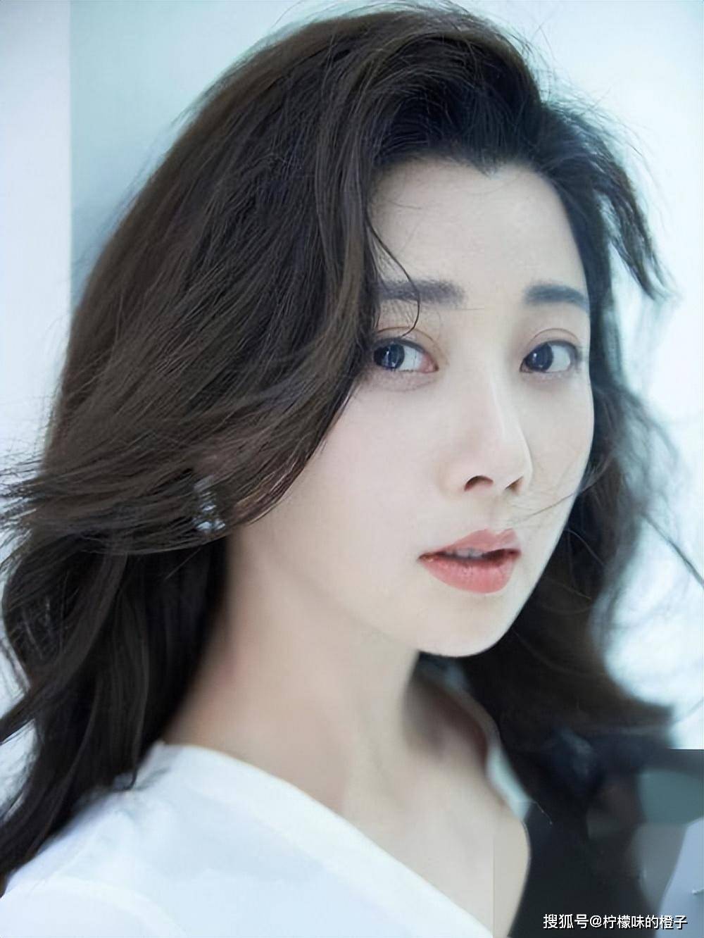 殷桃亮相,惊艳全场!