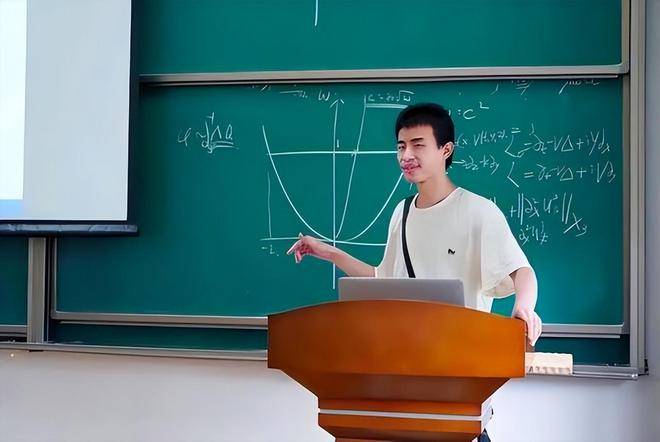 "韦东奕捐款1600万抗洪"?北大回应_数学科学学院_研究_采样