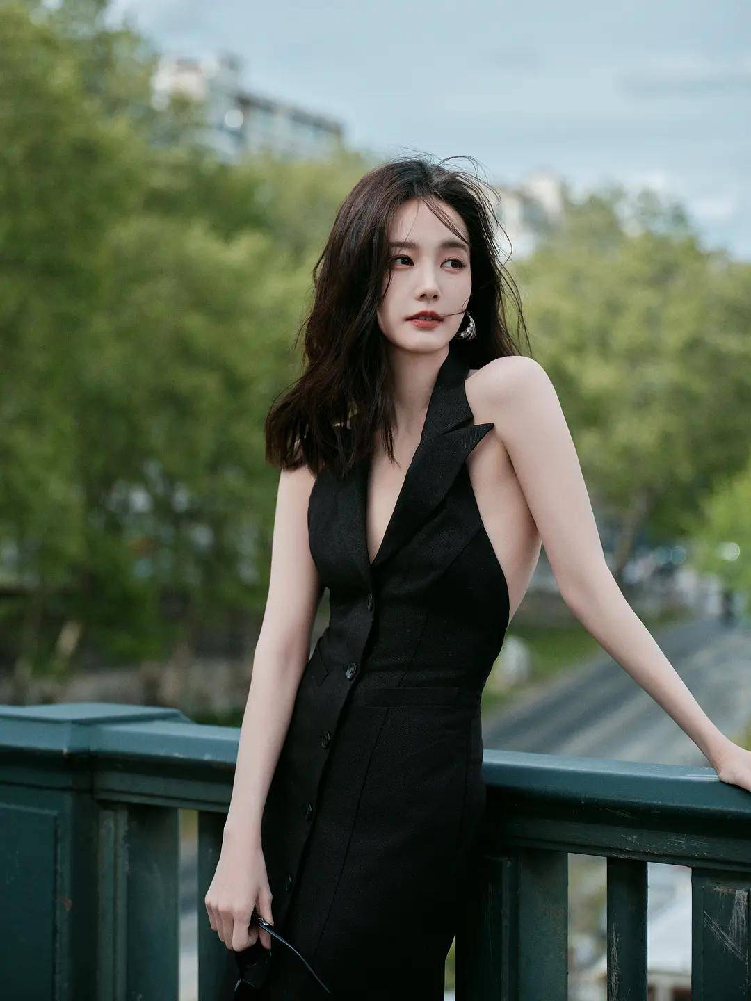 遇见--女神:迷人魅力不可挡,李一桐惊艳写真