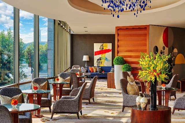 武汉马哥孛罗酒店荣获2024年度星榜之选"年度挚选商旅酒店"奖