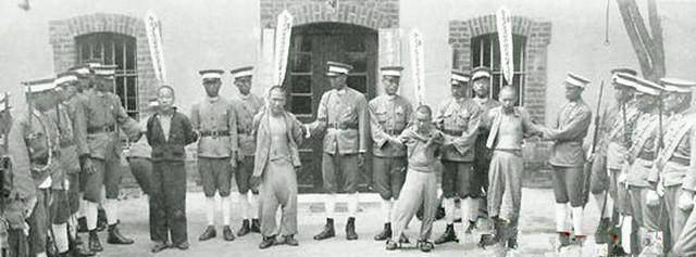 仇杀案:1935年,韩复榘视察临沂县审问唐王两姓仇杀的案子.