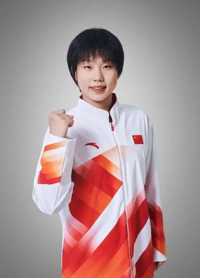 游泳_孙颖莎_冰洁