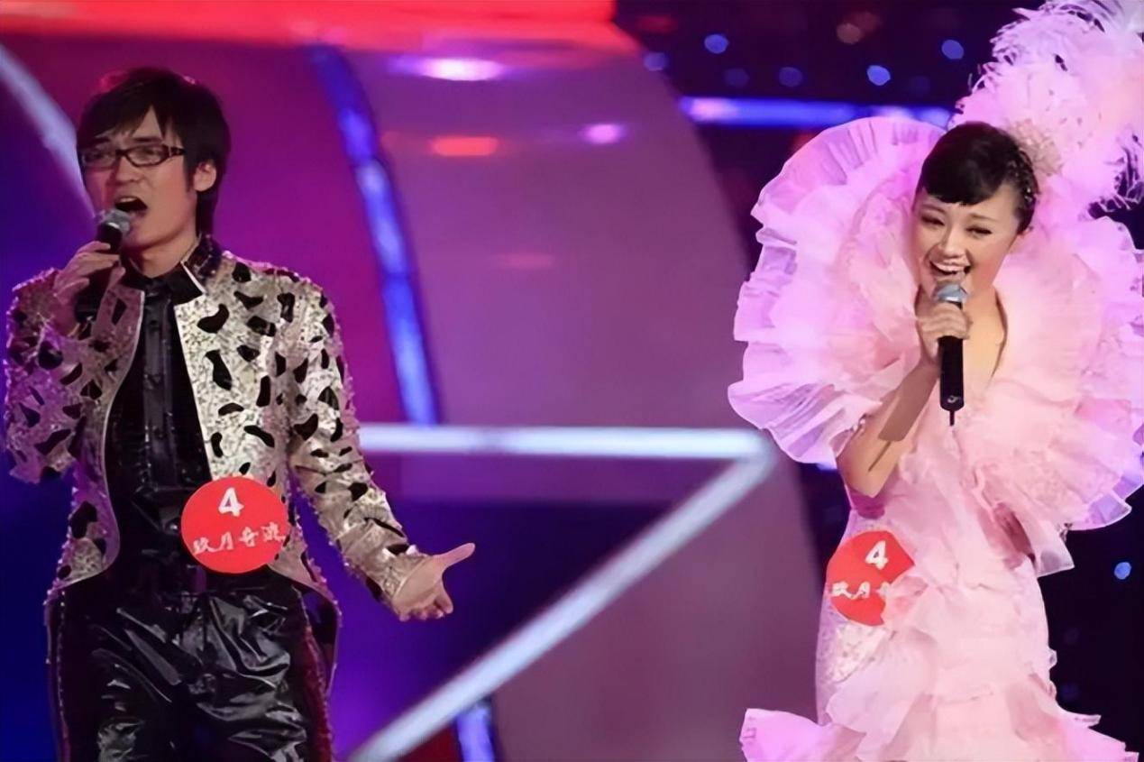 星光大道三大美人:王小玮的脚,金美儿的臀,凤凰传奇的腿