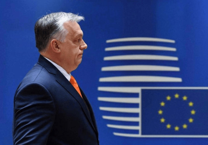 美国白宫发言人称欧尔班去莫斯科"不会推进和平事业".