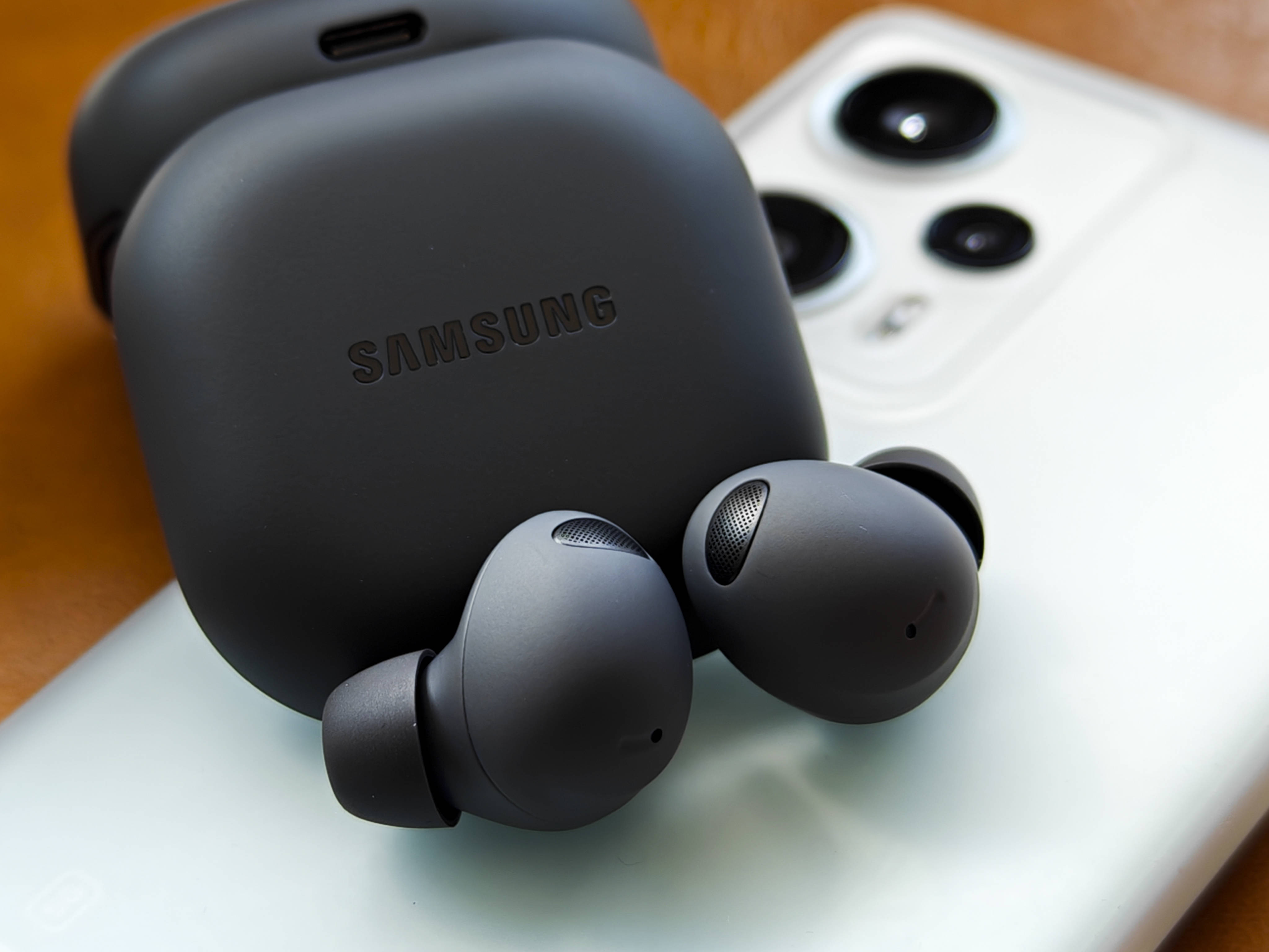 三星galaxy buds2 pro评测,看它如何把akg金字招牌玩寄了_耳机_音质