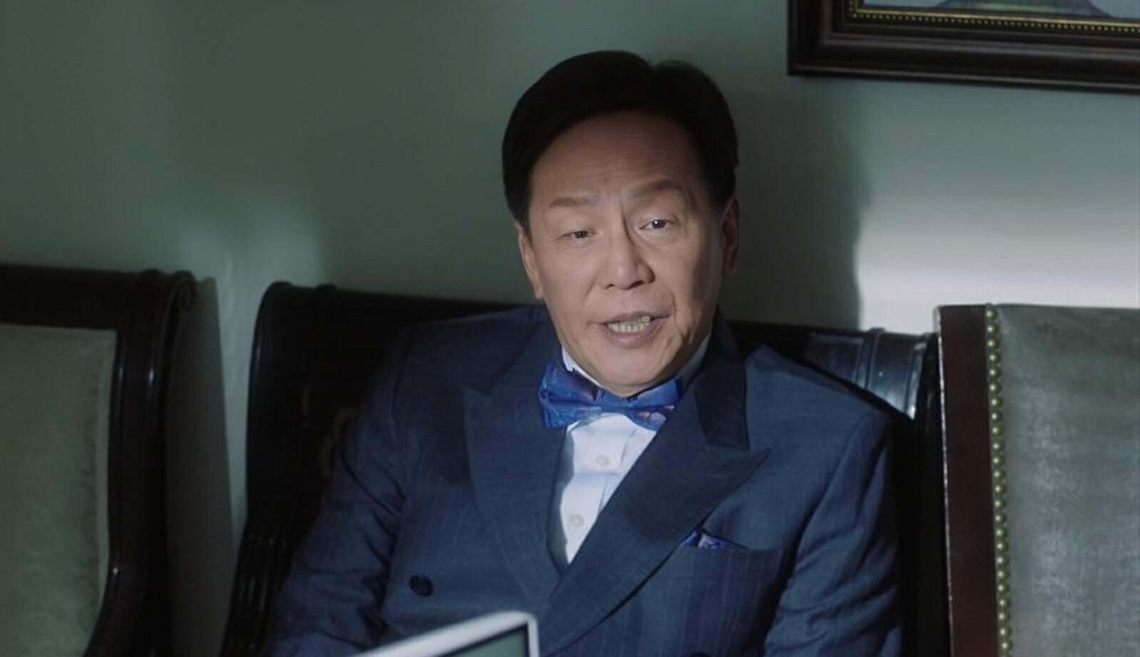 突传死讯!tvb老戏骨炜烈妻子患骨癌离世,花光积蓄卖房筹钱治病