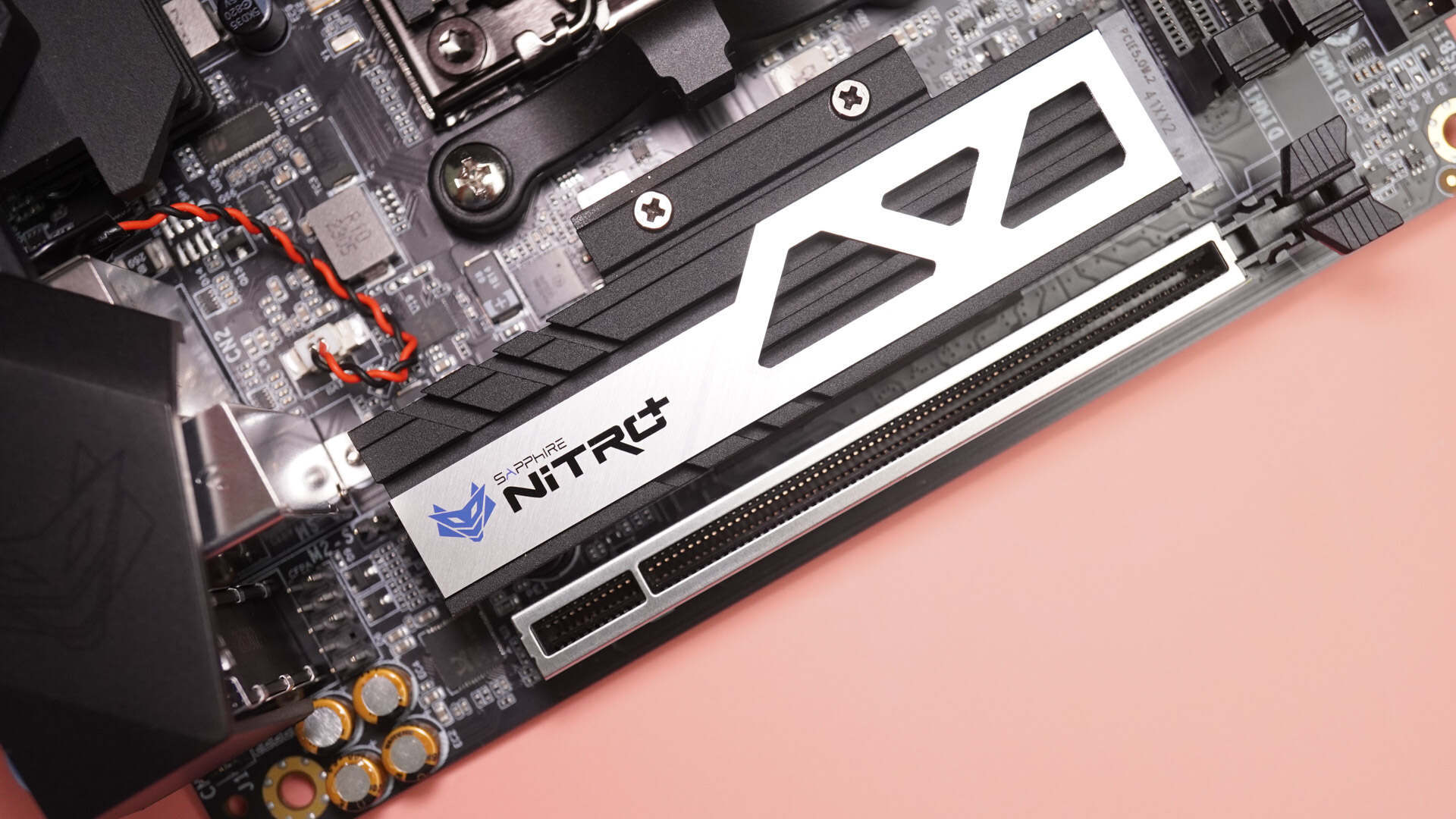 am5平台游戏主机上选 - 蓝宝石b650i主板