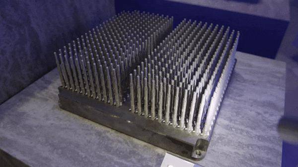 金属3d打印连接杆· 金属3d打印发动机缸体· 金属3d打印军工