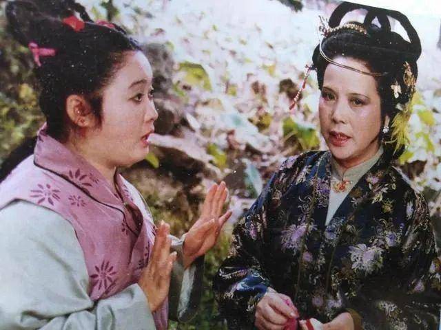 王夫人_贾宝玉_袭人