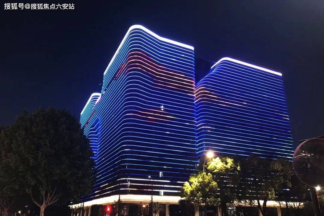 融和名座,位于萧山区,紧邻奥体板块,位于杭州南站新城与南部卧城双城