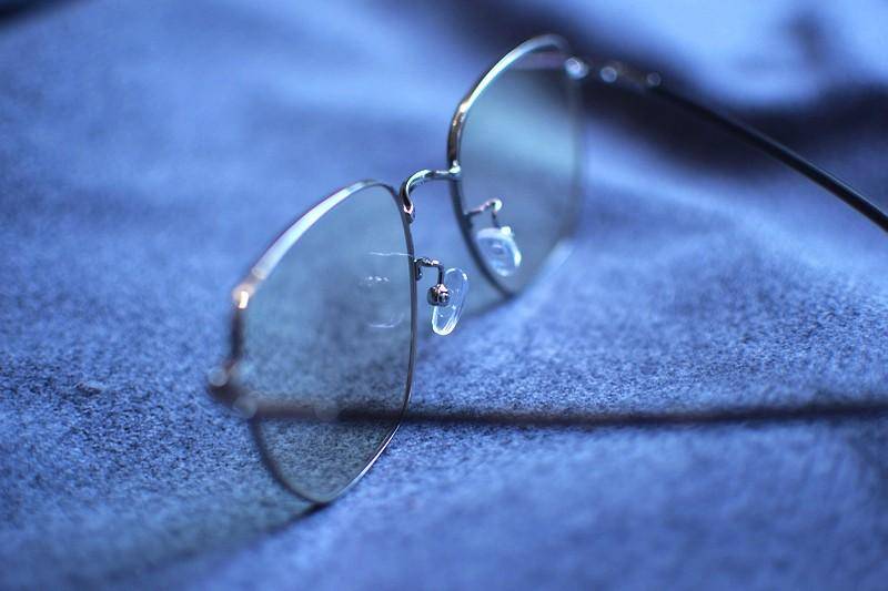 方框眼镜大变身 米家防蓝光Pro 不仅防蓝光还让你一秒变潮人