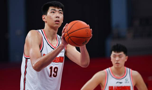 广东宏远球员徐昕试训nba引发网友嘲讽,cba表现遭质疑
