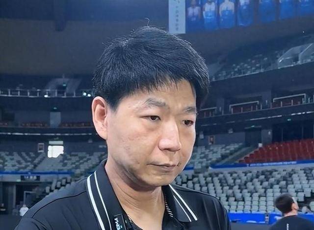 山东新帅到位展开大清洗!9人离队辽宁旧将想回家,杨鸣无情拒绝