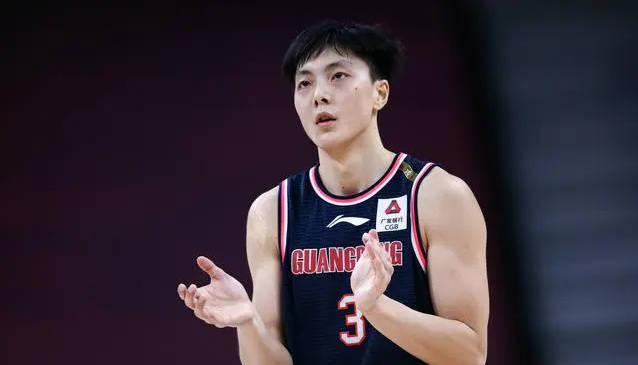 广东队最新消息:篮协为周琦开后门,教练组升级,胡明轩特训归来